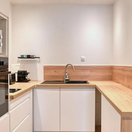 Diffonty Furnished Flat ラシオタ