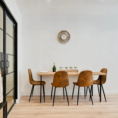 アパート Diffonty Furnished Flat