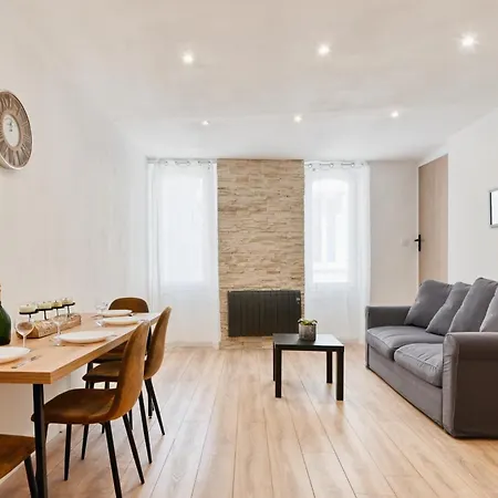 Diffonty Furnished Flat * Ла-Сьота